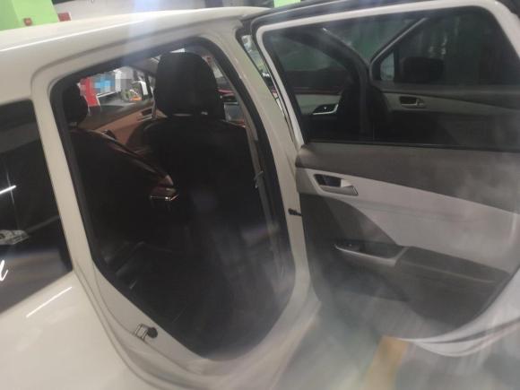 [西安·陕A] 二手雪佛兰乐风RV2016款 1.5L 自动畅行版