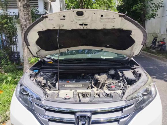 [上海·粤B] 二手本田本田CR-V2013款 2.4L 两驱豪华版