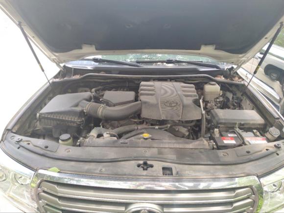 [嘉兴·浙A] 二手丰田兰德酷路泽2015款 4.0L V6 中东低配版