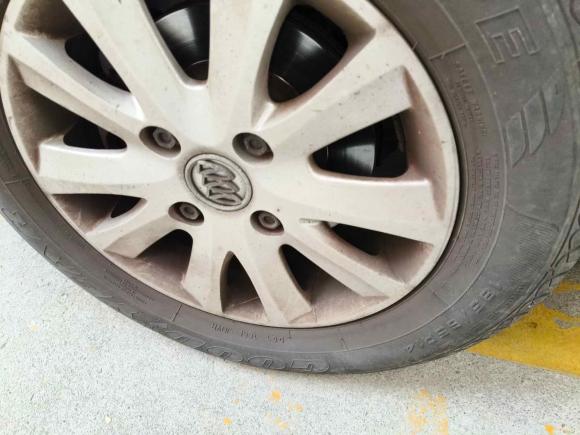 [济南·鲁A] 二手别克凯越2013款 1.5L 自动经典型