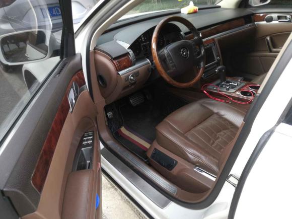 [西安·陕A] 二手大众辉腾2012款 3.0L 行政型