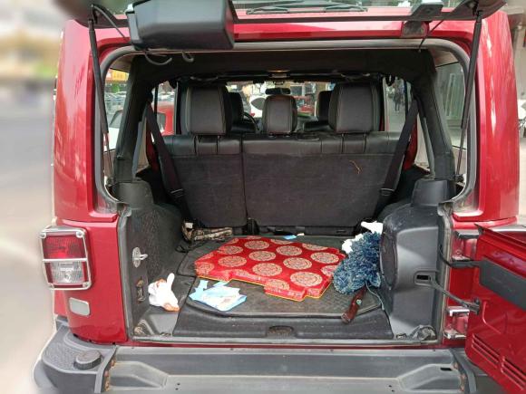 [无锡·苏B] 二手Jeep牧马人2012款 3.6L Sahara 四门版