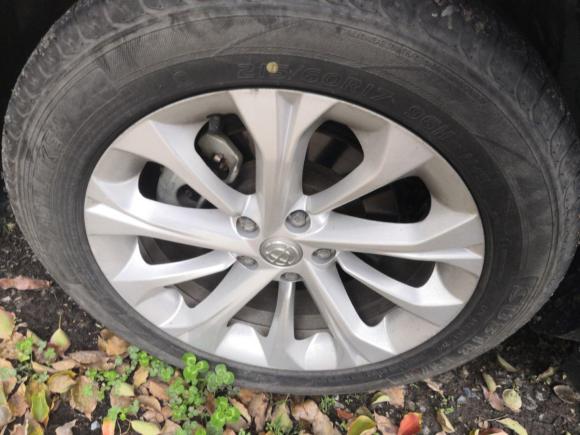 [上海·皖S] 二手中华中华V32015款 1.5L 手动智能型