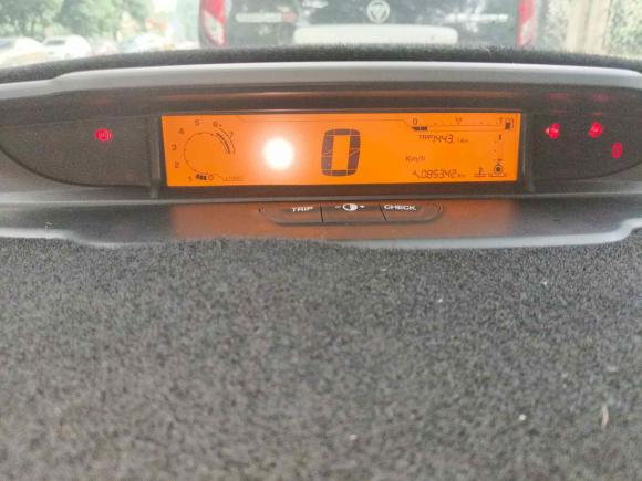 [成都·川A] 二手雪铁龙世嘉2013款 三厢 1.6L 手动品尚型