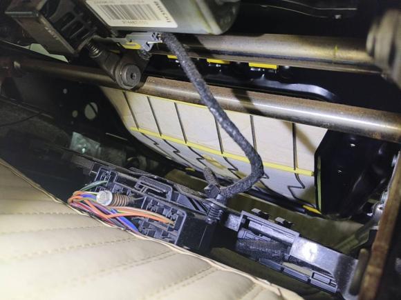 [武汉·鄂A] 二手沃尔沃沃尔沃S602012款 T5 舒适版