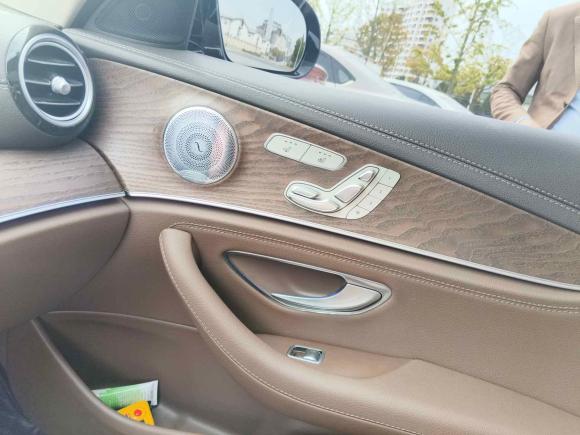 [上海·沪C] 二手奔驰奔驰E级2020款 改款 E 300 L 殊享版