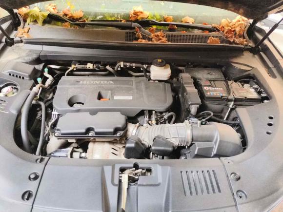 [济南·鲁A] 二手本田本田UR-V2017款 370TURBO 四驱尊享版 国V