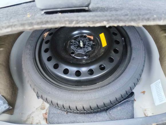 [武汉·鄂A] 二手别克君威2014款 1.6T 时尚技术型