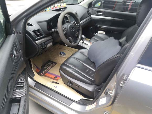 [广州·粤A] 二手斯巴鲁力狮2010款 2.0i豪华旅行版