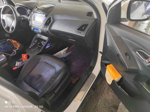 [广州·粤A] 二手现代北京现代ix352013款 2.0L 自动两驱智能型GLS 国IV