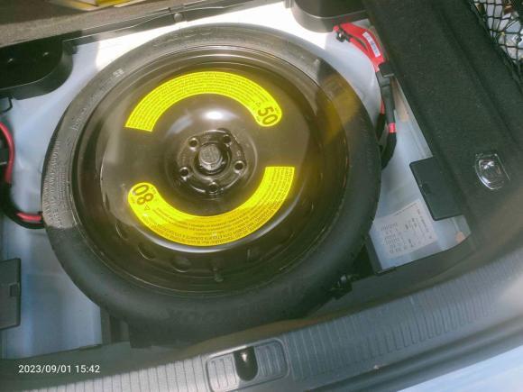 [上海·沪B] 二手奥迪奥迪A4L2018款 30周年年型 40 TFSI 时尚型