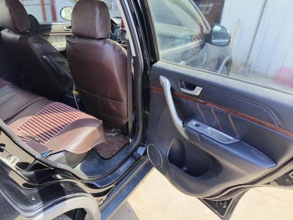 [无锡·苏B] 二手哈弗哈弗H62014款 运动版 1.5T 手动两驱精英型