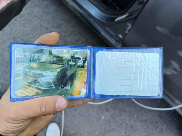 [南昌·赣A] 二手陆风陆风X22017款 1.6L 自动铂锐版