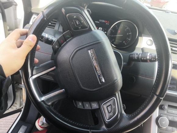 [义乌·浙G] 二手路虎揽胜极光2013款 2.0T 5门耀动版