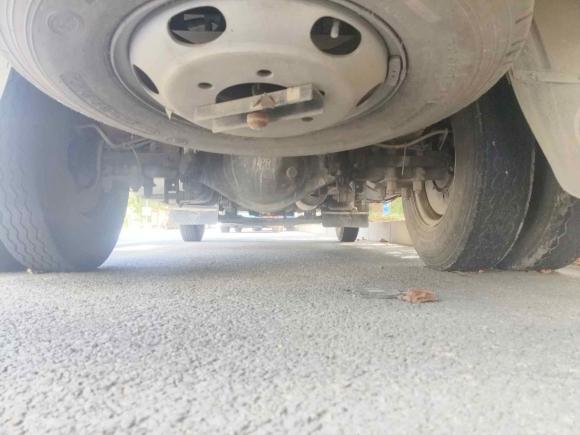 [青岛·鲁B] 二手福田祥菱M2018款 1.5L M2非承载双排后双胎(厢式)DAM15L