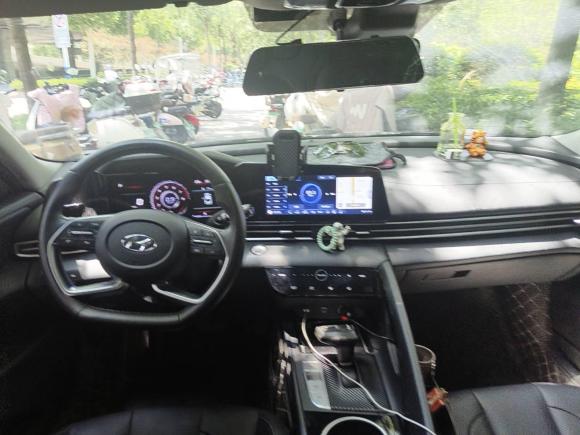 [济南·鲁A] 二手现代伊兰特2021款 1.5L CVT LUX尊贵版