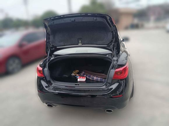 [无锡·苏B] 二手英菲尼迪英菲尼迪Q502014款 3.7L 豪华运动版