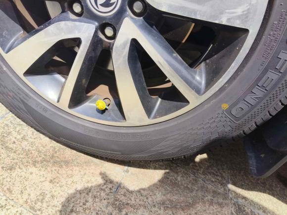 [武汉·鄂A] 二手东风风光风光5802016款 1.5T 手动豪华型