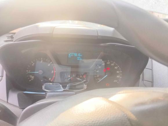 [青岛·鲁B] 二手福特全顺2017款 2.0T柴油多功能商用车短轴低顶国V