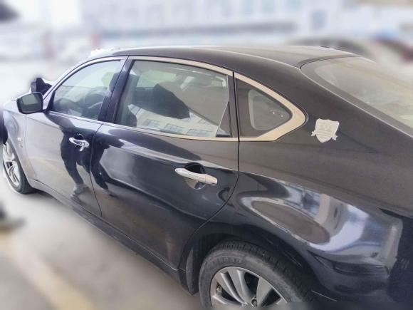 [无锡·苏B] 二手英菲尼迪英菲尼迪Q702013款 Q70L 2.5L 舒适版