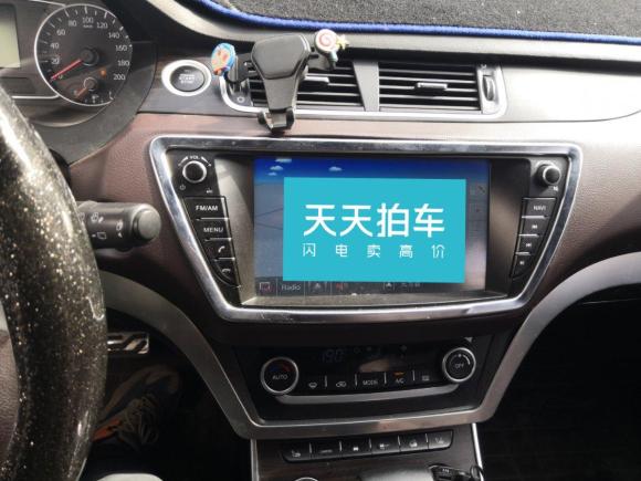 [芜湖·皖B] 二手陆风陆风X72015款 2.0T 全景尊贵版