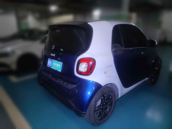 [深圳·粤B] 二手smartsmart fortwo2018款 0.9T 66千瓦硬顶先锋版 国V