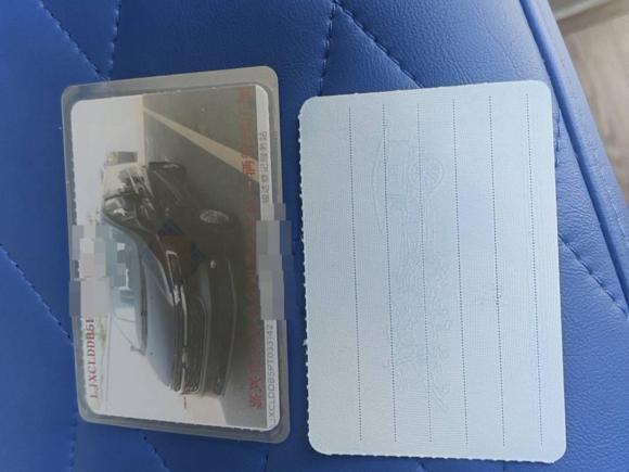 [杭州·浙F] 二手福特全顺2023款 2.0T柴油自动多功能商用车短轴低顶5/6座