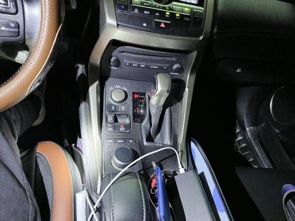 [广州·粤A] 二手雷克萨斯雷克萨斯NX2015款 200t 全驱 锋尚版