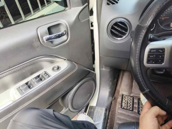 [合肥·皖A] 二手Jeep指南者2014款 改款 2.4L 四驱舒适版