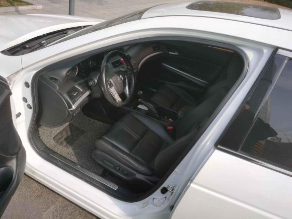 [湖州·浙E] 二手本田歌诗图2012款 2.4L 豪华版