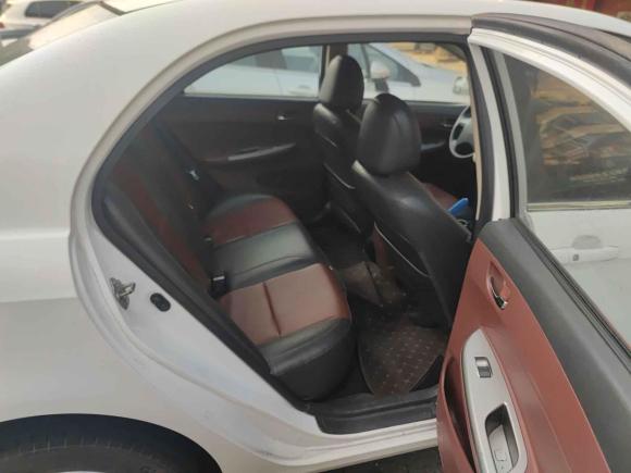 [苏州·苏U] 二手比亚迪速锐2015款 1.5L 自动舒适型