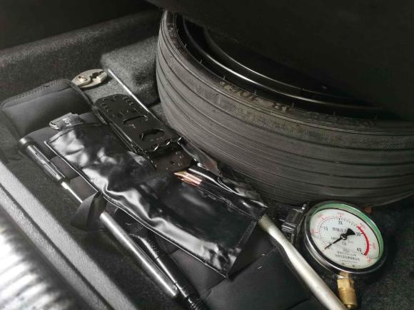 [湖州·浙E] 二手奥迪奥迪Q52015款 40 TFSI 进取型