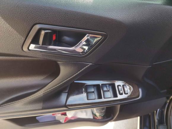 [深圳·粤B] 二手丰田锐志2013款 2.5V 尚锐导航版