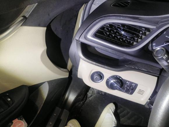 [成都·川A] 二手别克英朗2015款 15N 自动精英型