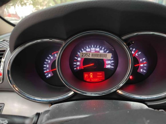 [广州·粤A] 二手起亚索兰托2010款 2.2T 柴油豪华版