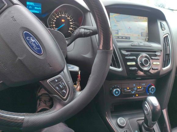 [上海·苏N] 二手福特福克斯2018款 两厢经典 1.6L 自动风尚型智行版