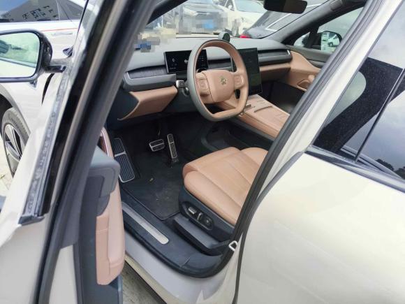 [深圳·粤B] 二手蔚来蔚来ES82023款 100kWh 行政版