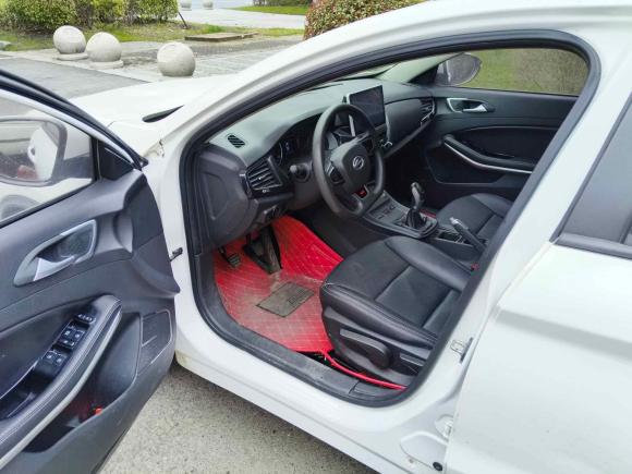 [苏州·苏E] 二手陆风陆风逍遥2018款 1.5T 手动白银版