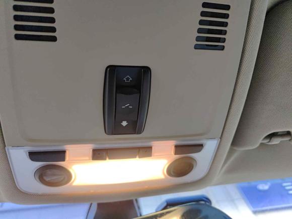 [无锡·苏B] 二手宝马宝马3系2007款 325i双门轿跑车