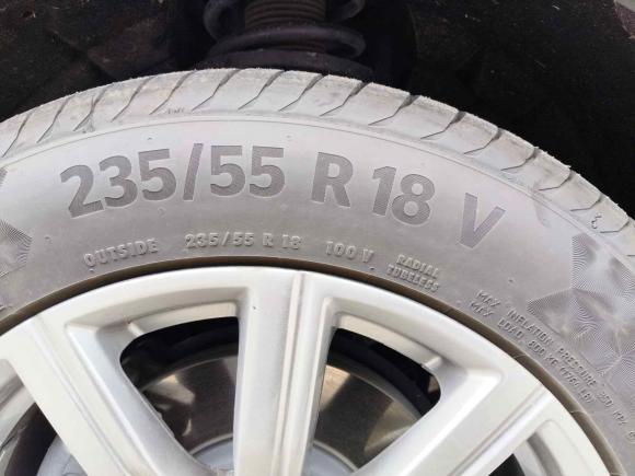 [苏州·苏U] 二手凯迪拉克凯迪拉克XT42020款 28T 两驱领先型