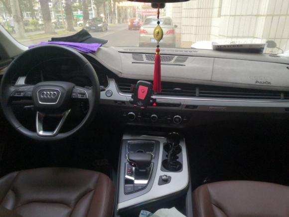 [北京·辽A] 二手奥迪奥迪Q72019款 45 TFSI 舒适型