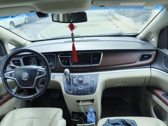 [南京·苏A] 二手别克别克GL82017款 25S 豪华型 国V