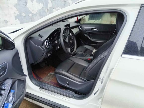 [无锡·苏B] 二手奔驰奔驰GLA2015款 GLA 200 动感型