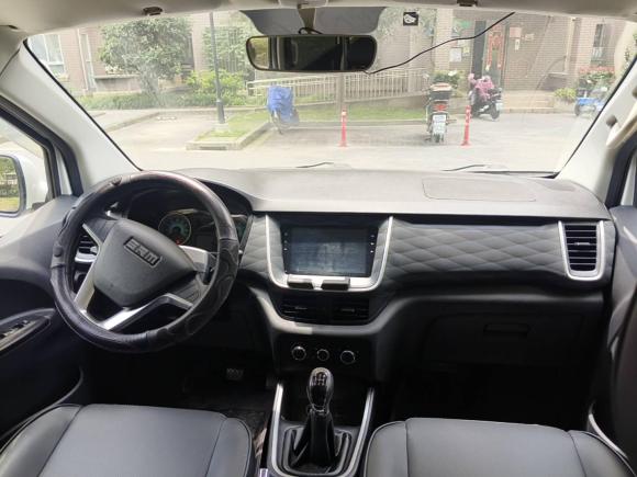 [上海·苏U] 二手金杯金海狮M2022款 1.5L 旅行狮客车 7座