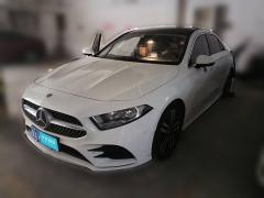 [济南·鲁A]奔驰  奔驰A级  2019款 A 180 L 运动轿车