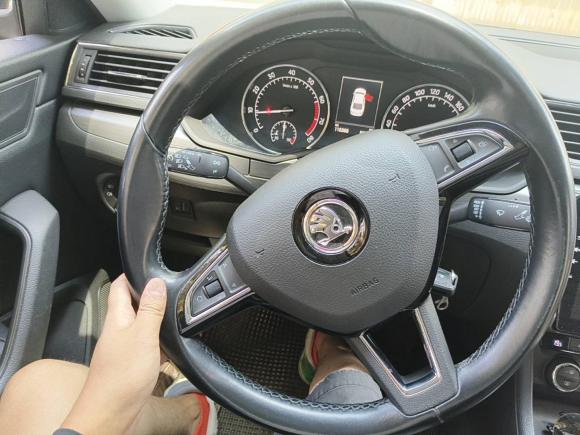 [南通·津H] 二手斯柯达速派2016款 TSI330 DSG创行版