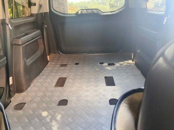 [义乌·浙G] 二手五菱汽车五菱宏光PLUS2019款 1.5T 手动舒适型 7座