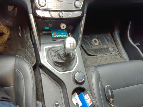 [深圳·粤B] 二手长城炮2019款 2.0T商用版手动柴油四驱精英型长箱GW4D20M