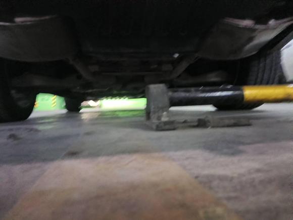 [青岛·鲁B] 二手路虎揽胜2016款 3.0 SC V6 Vogue SE 创世加长版