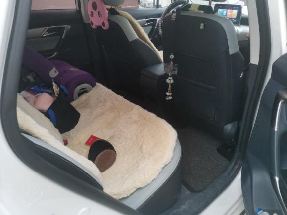 [北京·京A] 二手北京汽车北京EU52018款 R550 智潮版